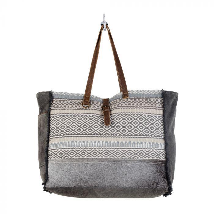 Myra Minimal Rhombas Patterned Weekender Bag